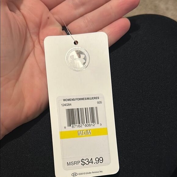 NWT Under Armour medium Pink Camo Tank Top  E - Picture 9 of 10